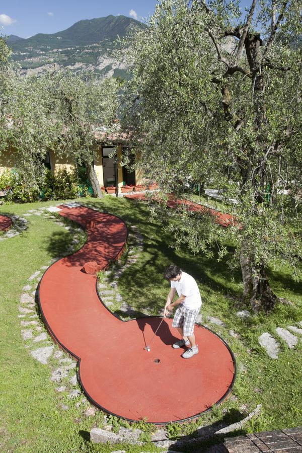 Villaggio Albergo Casa E Lago برنزوني سول جاردا المظهر الخارجي الصورة