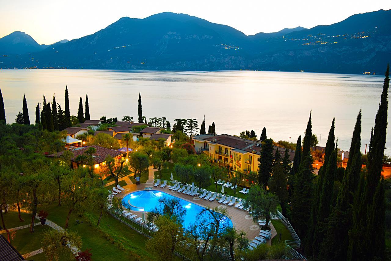 Villaggio Albergo Casa E Lago برنزوني سول جاردا المظهر الخارجي الصورة